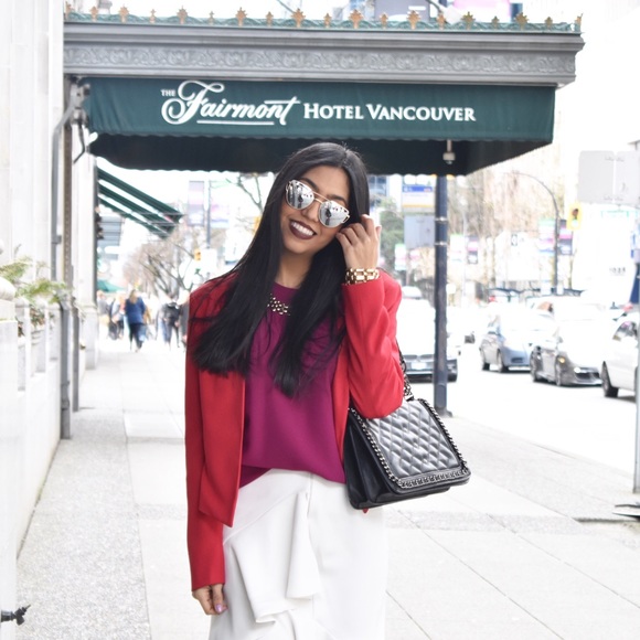 Red blazer - Picture 2 of 3